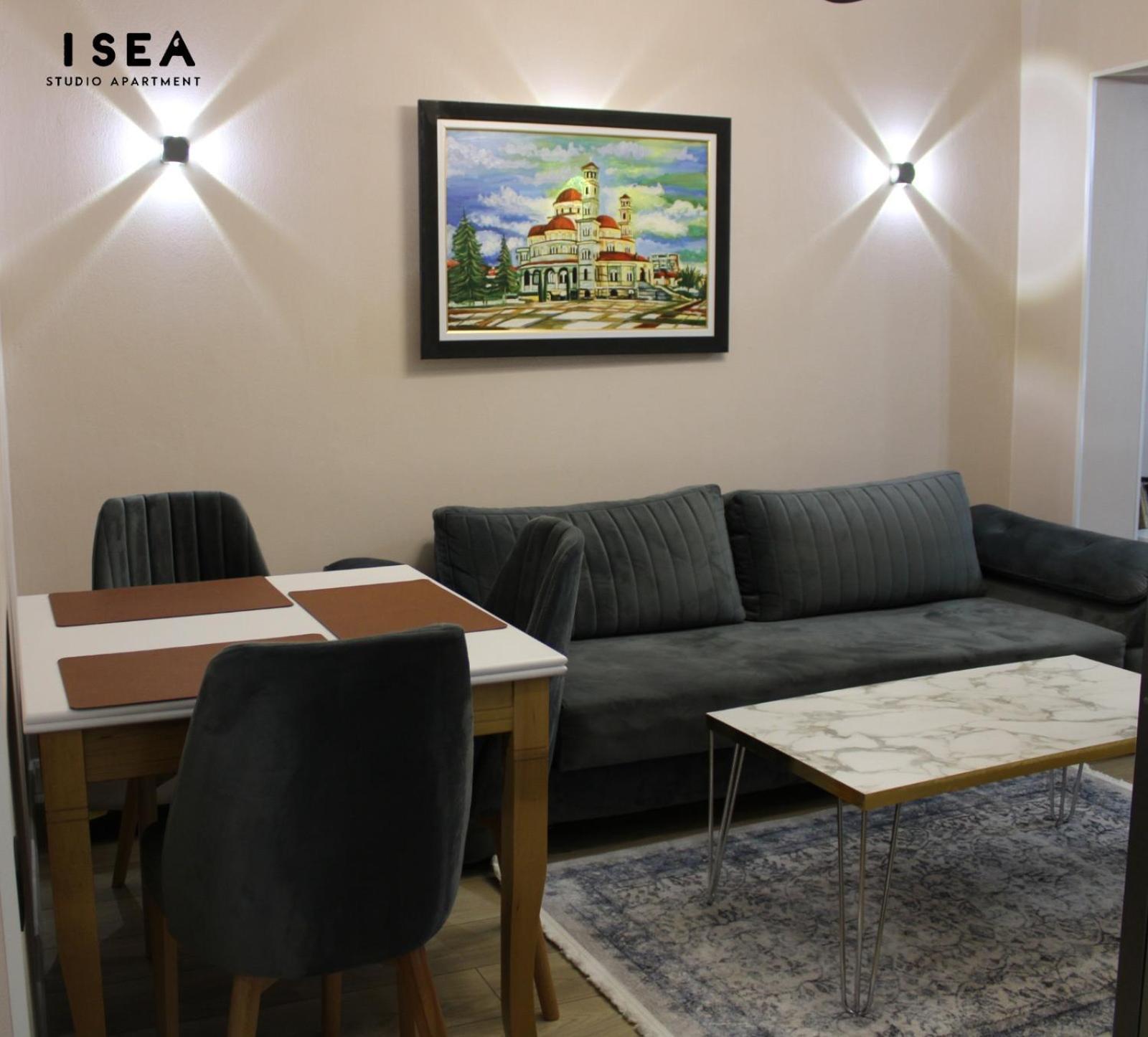 Isea * Korce